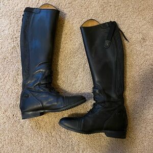 Excellent condition tall equestrian boots